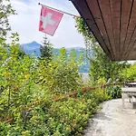 Feriehus Tannengueetli By Interhome