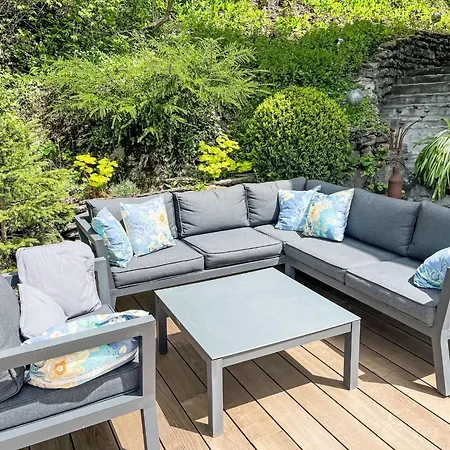 בית נופש Tannengueetli By Interhome *